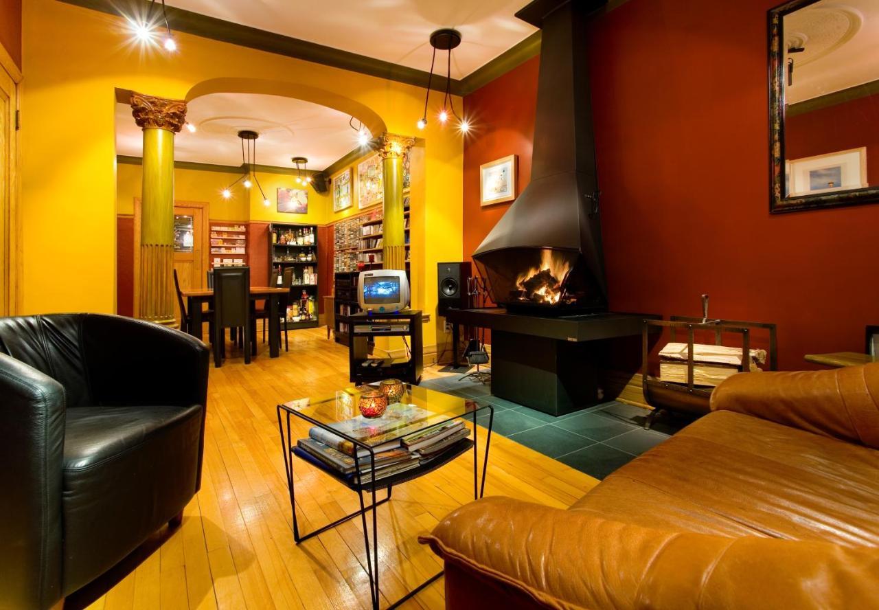 A La Carte Bed & Breakfast Монреаль Экстерьер фото